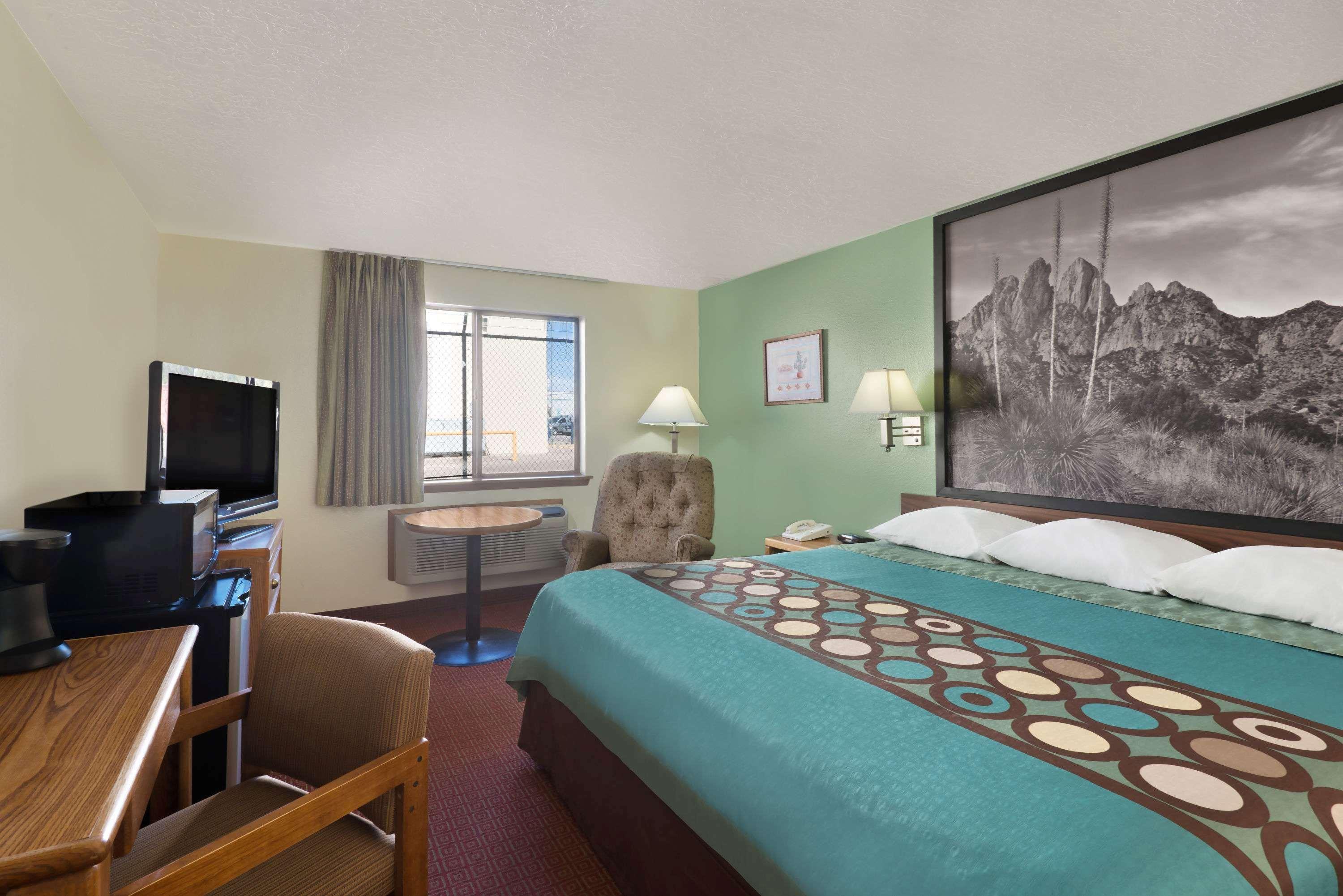 Super 8 By Wyndham Alamogordo - White Sands Eksteriør bilde